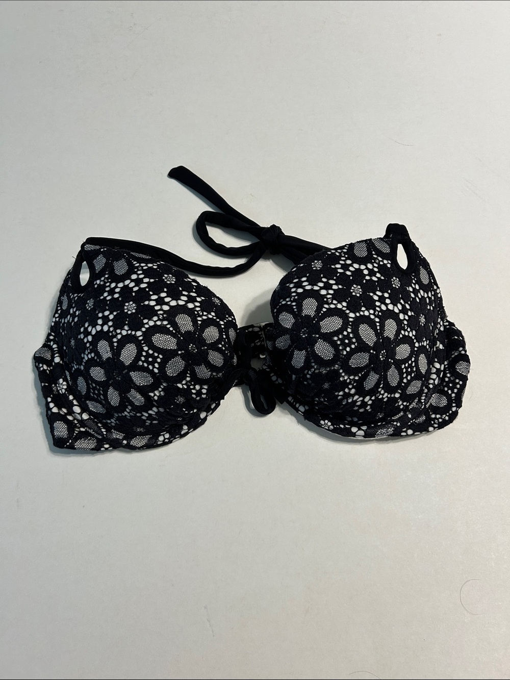 Victoria's Secret Black White Floral Lace Halter Bikini Top 36C Push Up Eyelet
